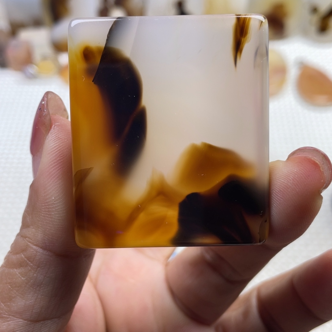 玛瑙/玉髓未镶嵌颈饰