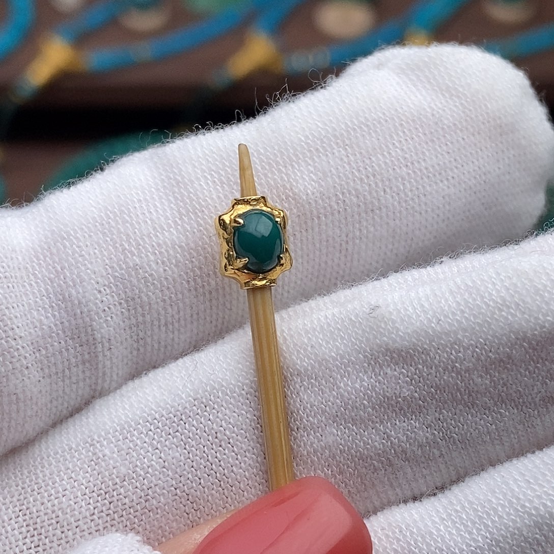 绿松石18K金镶嵌绿松石配饰