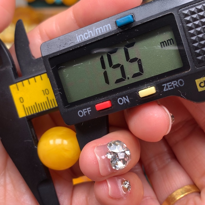 非金属仿琥珀饰品036