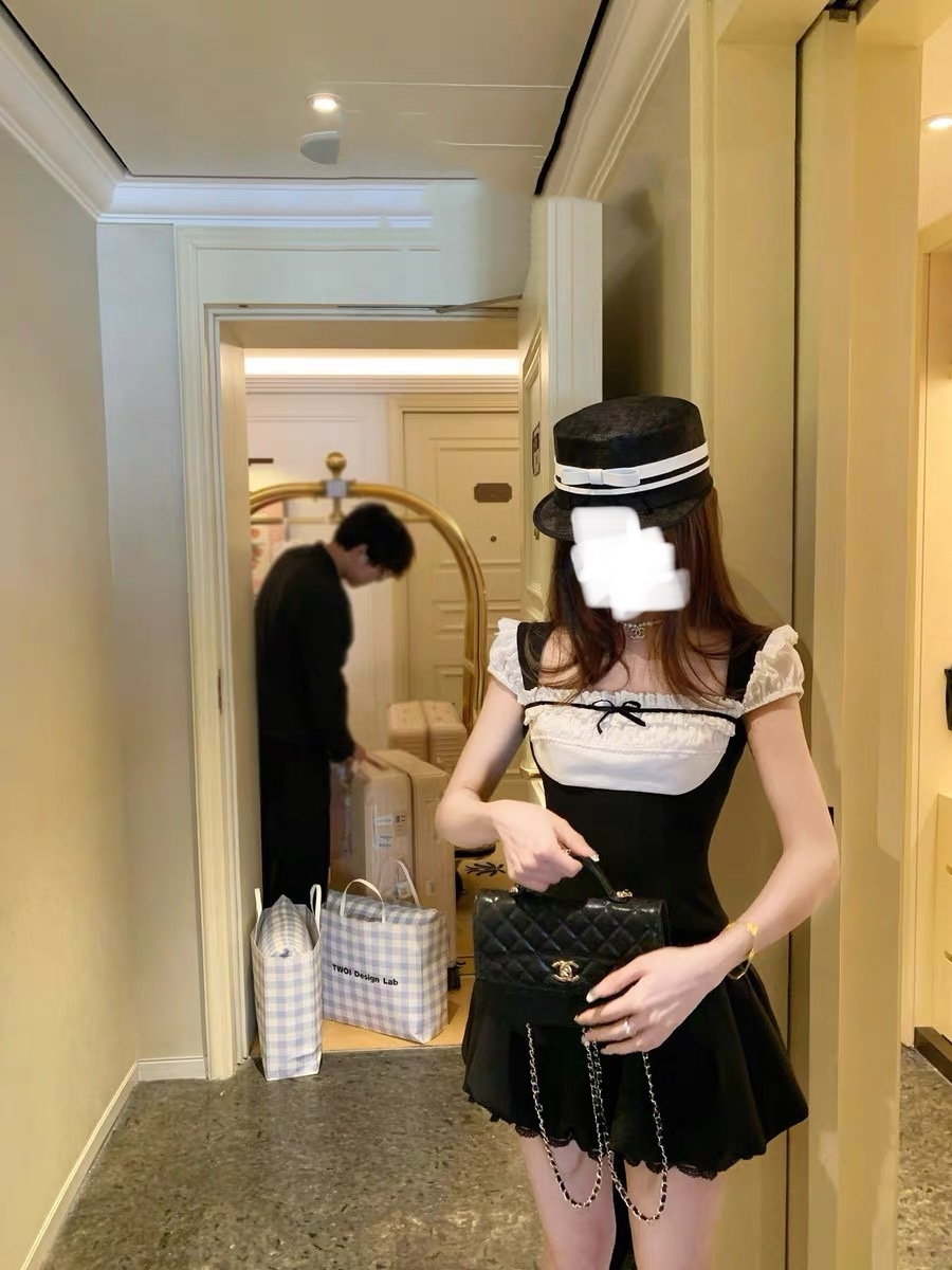 名媛风塑造沙漏曲线高级感鱼骨显瘦上衣花苞裙两件套套装