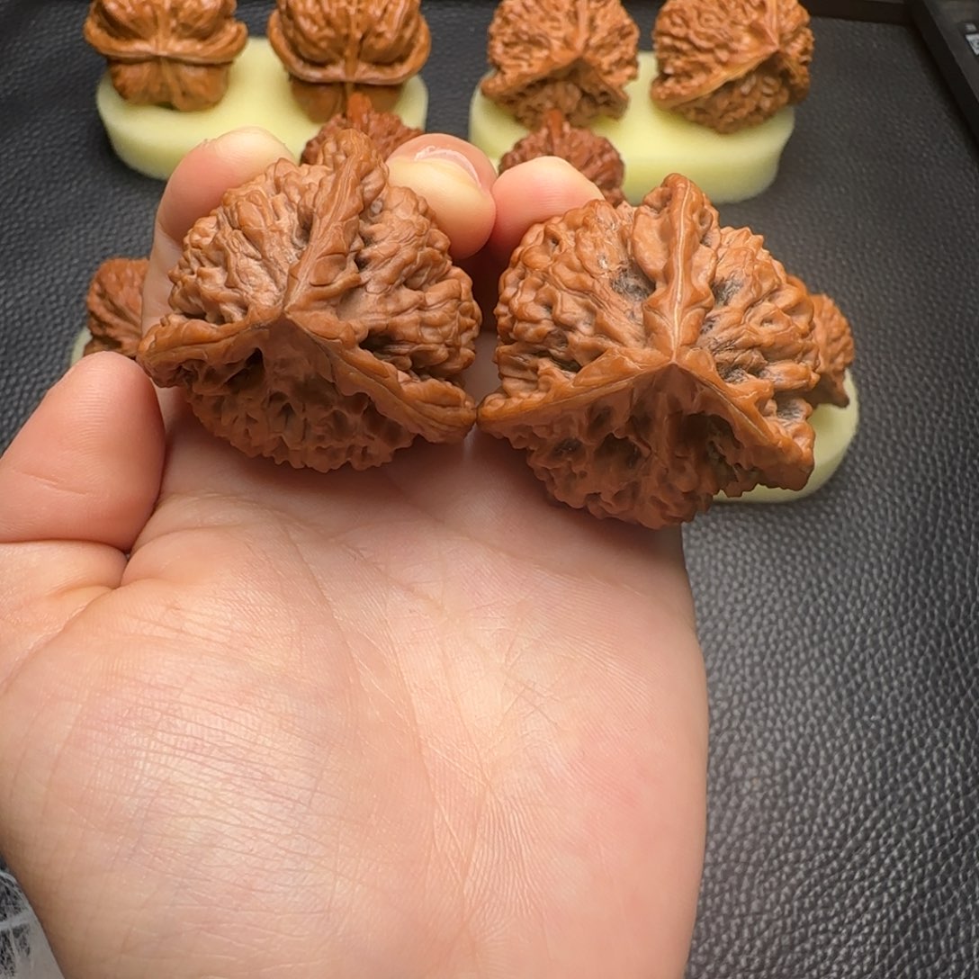 把件文玩核桃官帽三棱 40尺寸