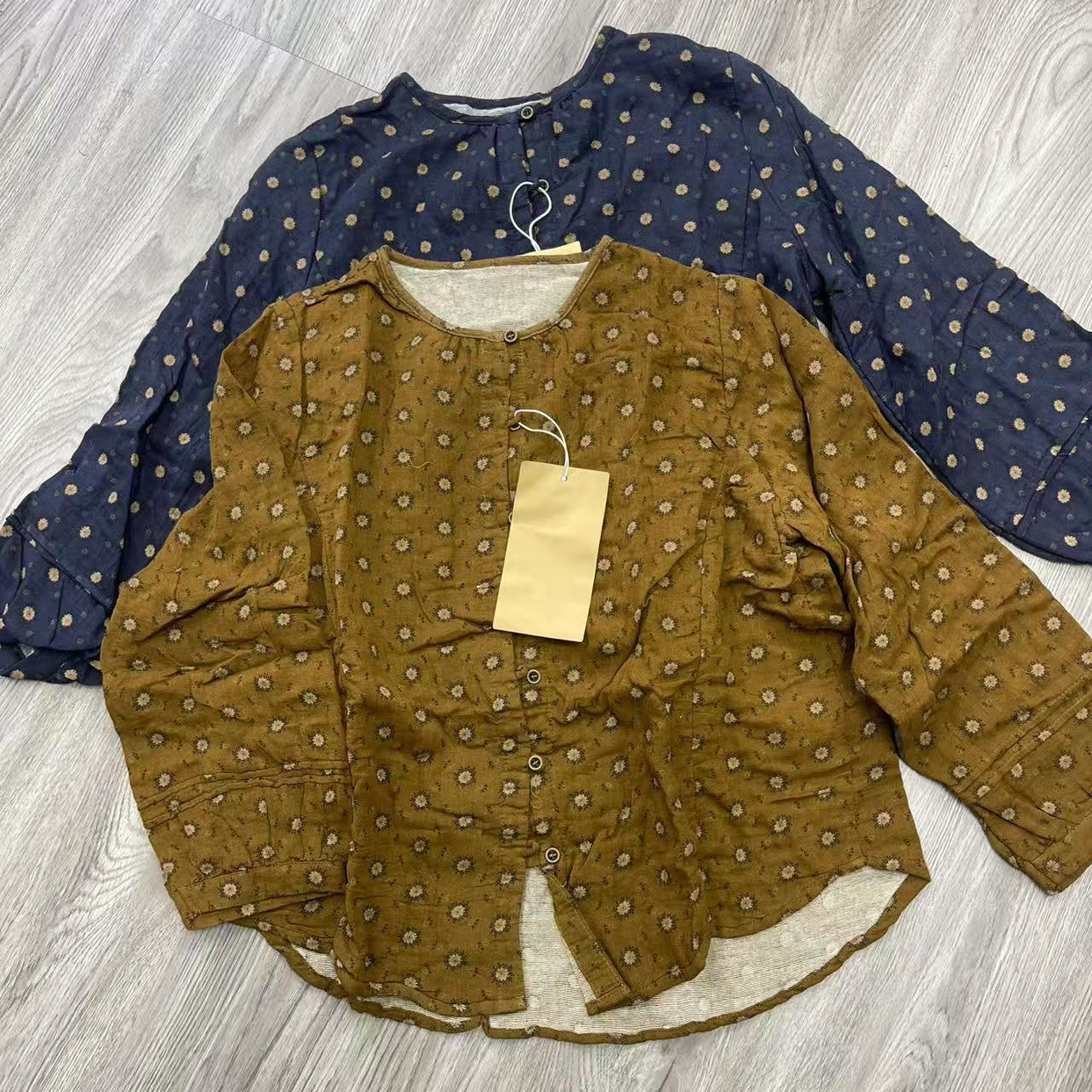 文艺复古棉纱印花圆领单排扣休闲衬衫女宽松百搭时尚显瘦上衣085