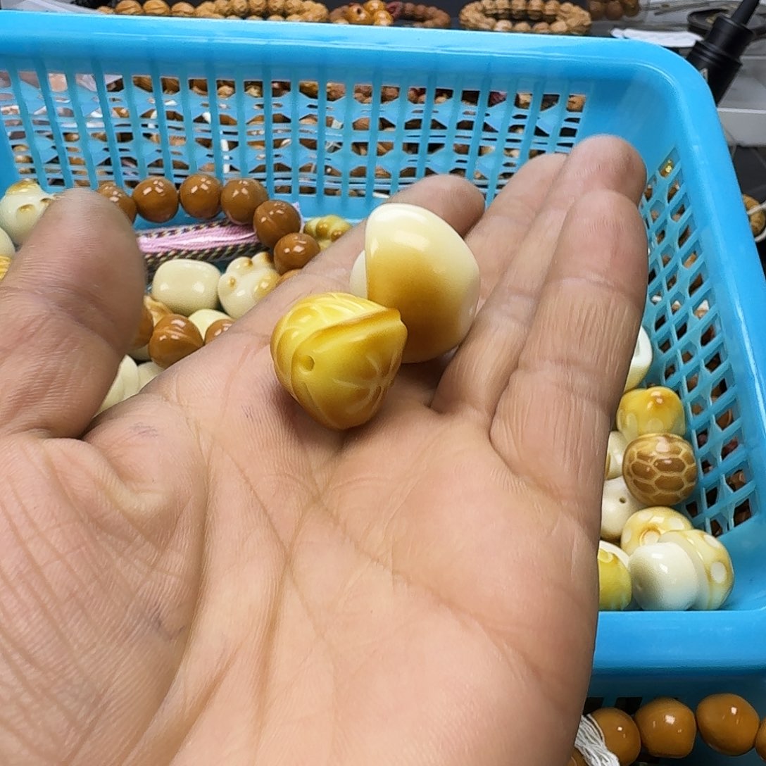 阿***˗猴头核桃手串屁桃配饰