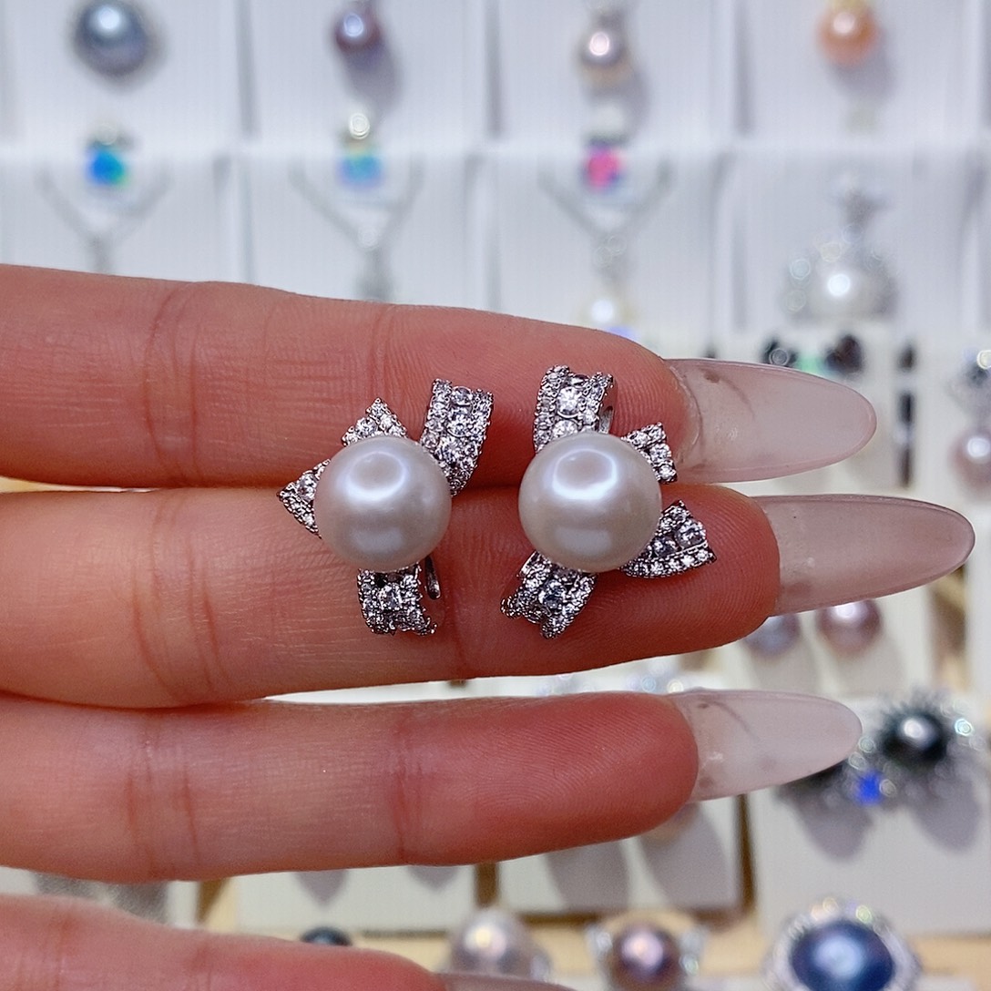 耳饰淡水珍珠未镶嵌