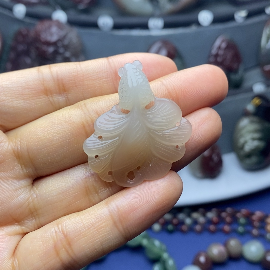 玛瑙/玉髓未镶嵌吊坠(不含链)