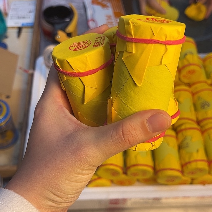 蟋蟀断眉毛大包三只打包