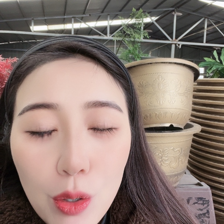 圆70口径花盆四个