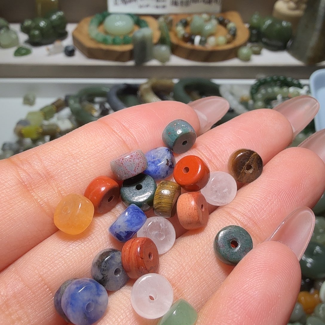 和田玉未镶嵌珠宝奇石