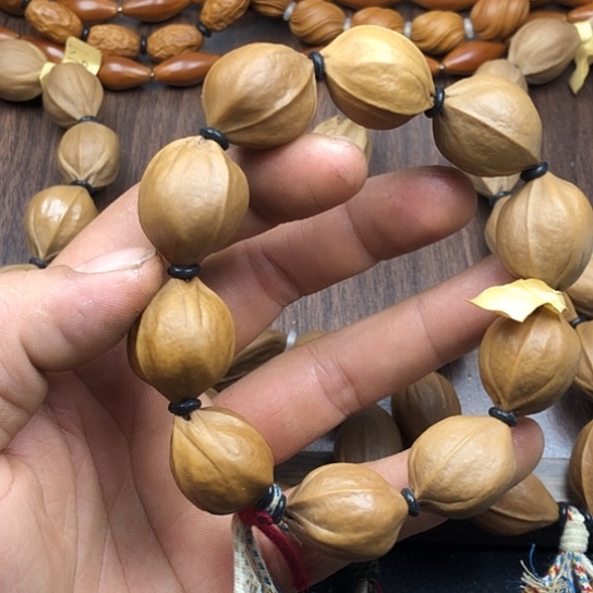 车***丁吊坠橄榄核咯哦哦哦哦哦