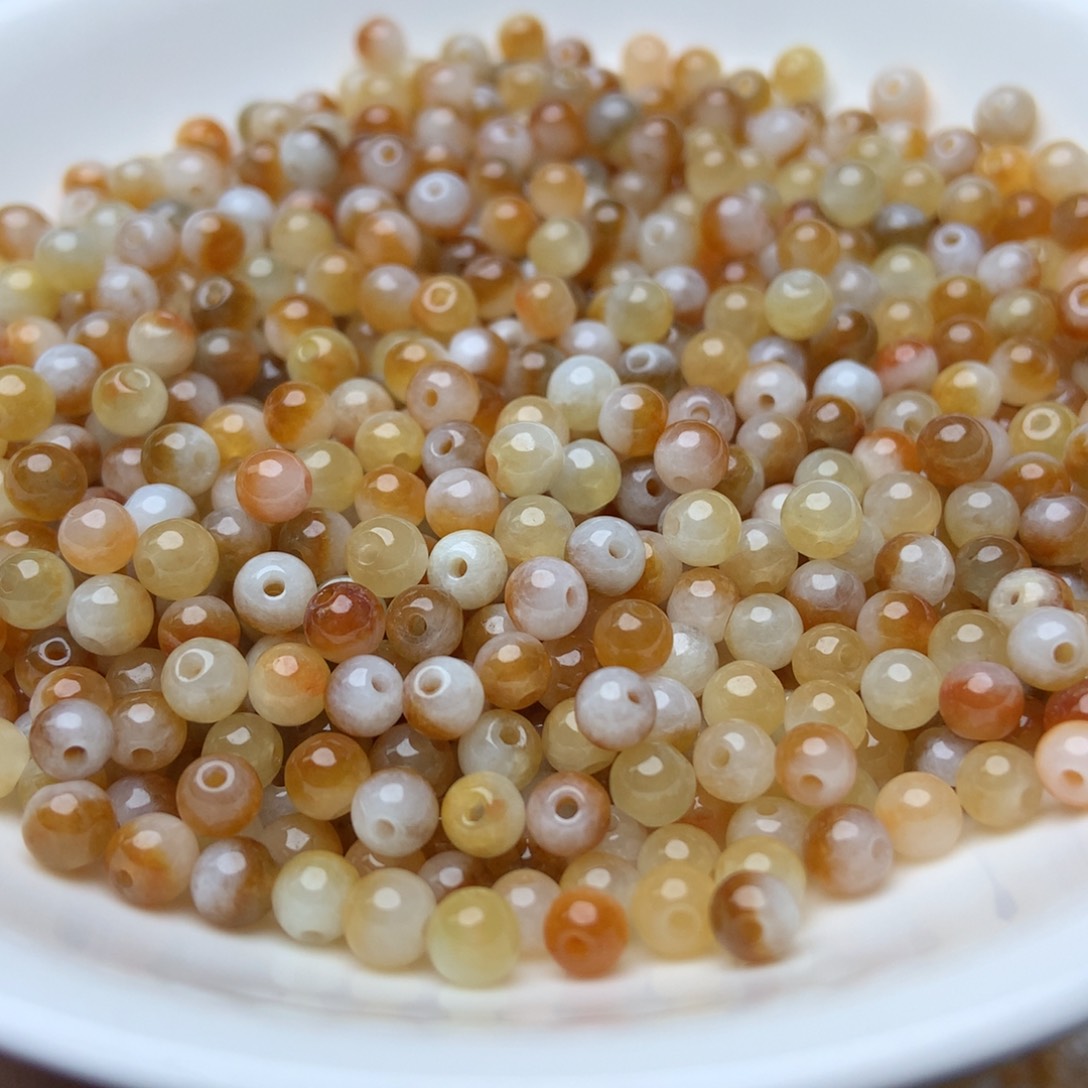 翡翠A货卡4mm鸳鸯珠50颗