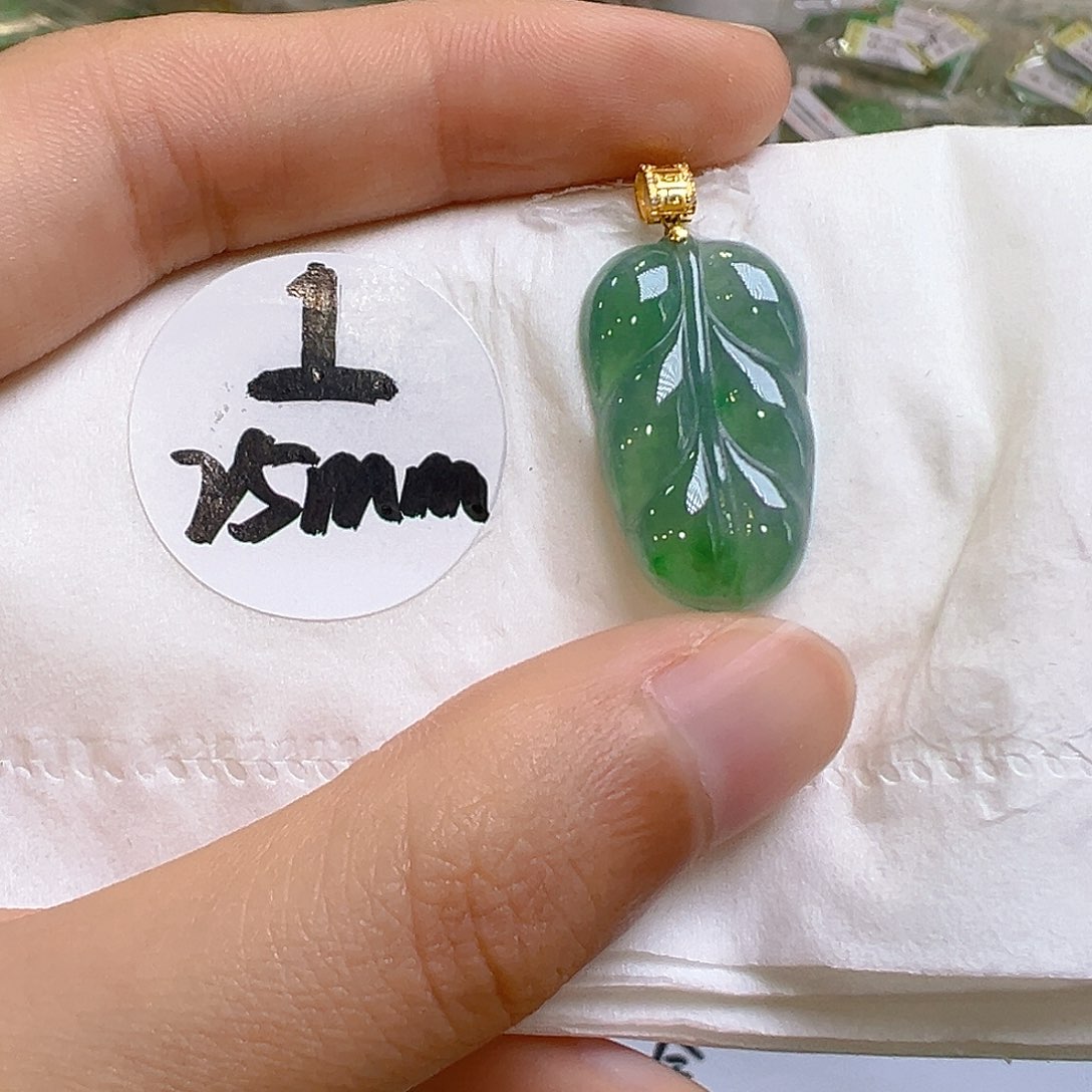 翡翠18K金镶嵌吊坠(不含链)翡翠