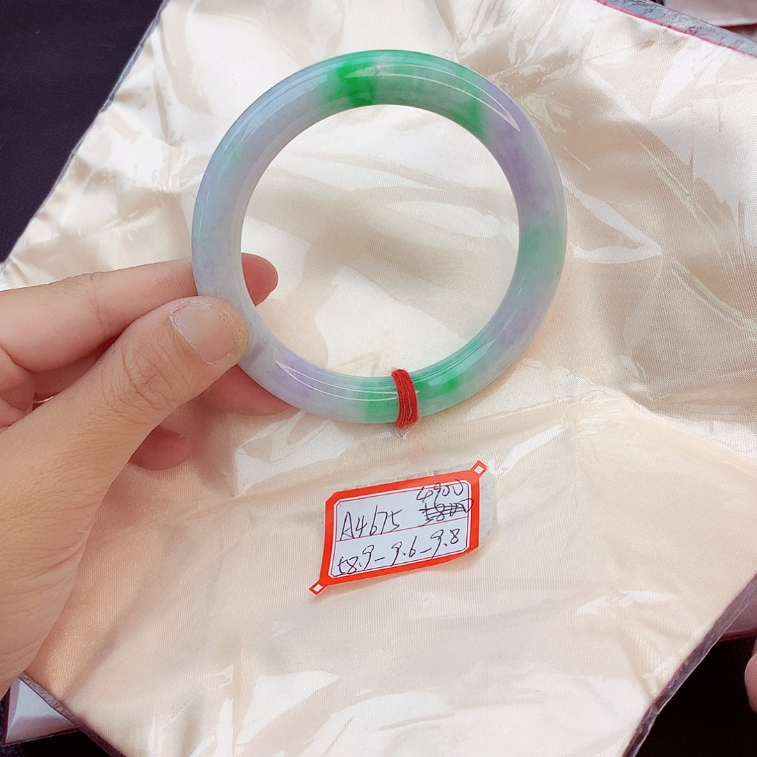 翡翠手镯未镶嵌༺****翡翠