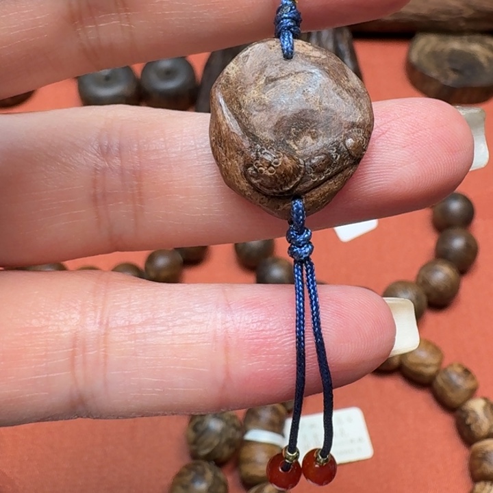 大叶紫檀（黑酸枝木类）