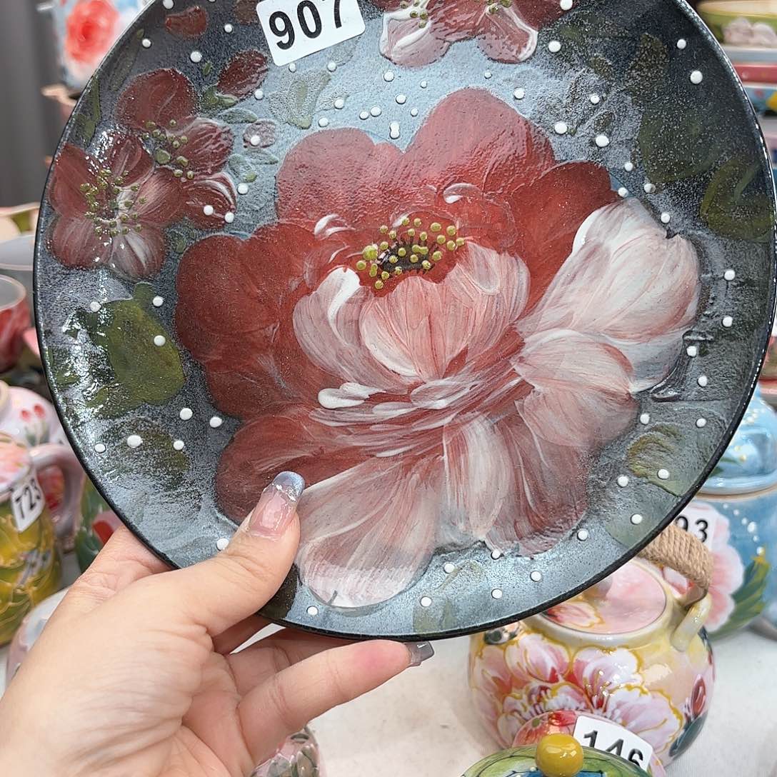 瓷片在这个社会也能找到这样温暖美好生活