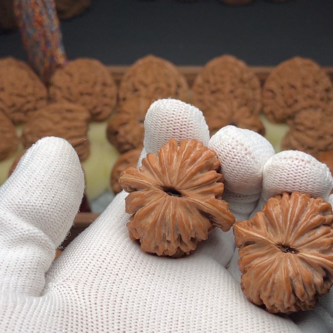 途***达文玩核桃吊坠3号全品四座楼