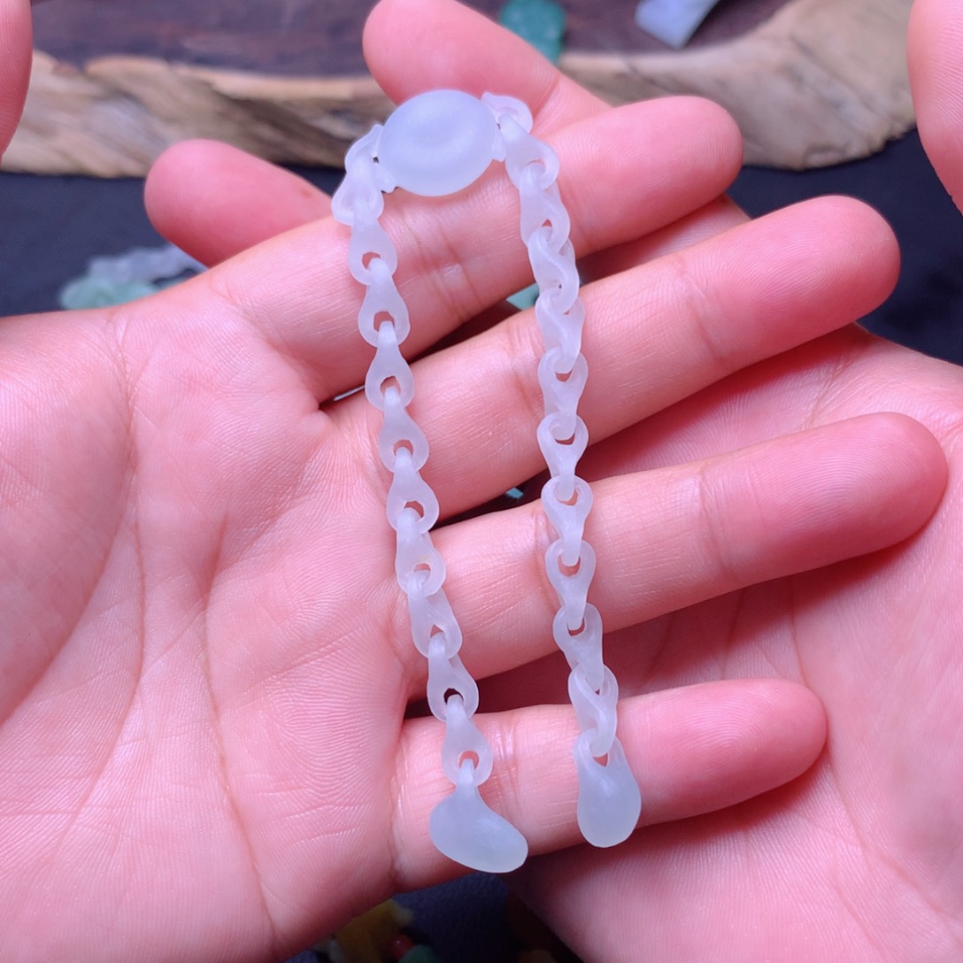 定制翡翠未镶嵌团****姐手链