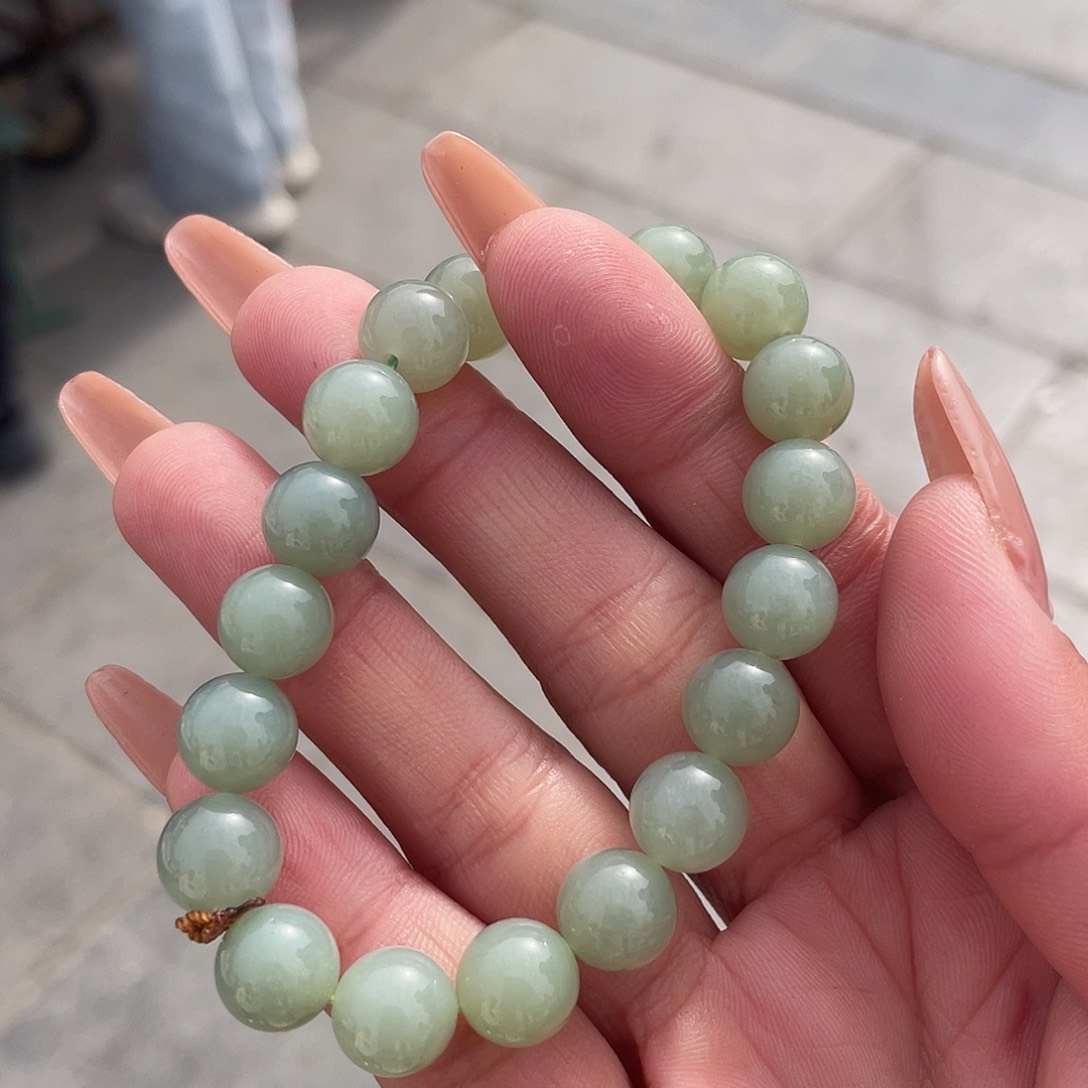 和田玉颈饰未镶嵌多样性发货，发其一