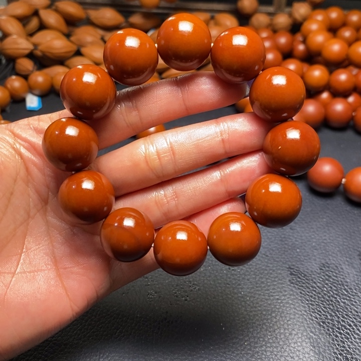 吊坠橄榄核1.9尺寸