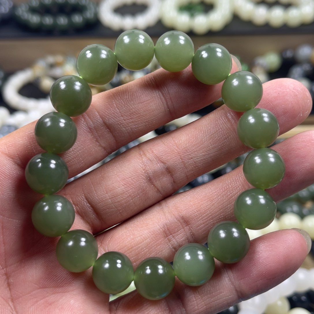 和田玉手串未镶嵌