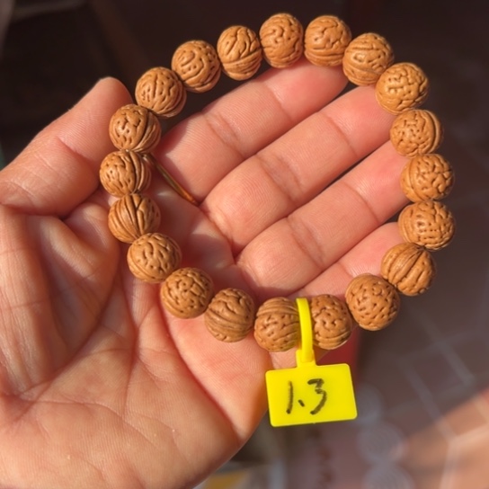 老***活木质野生桃核手串