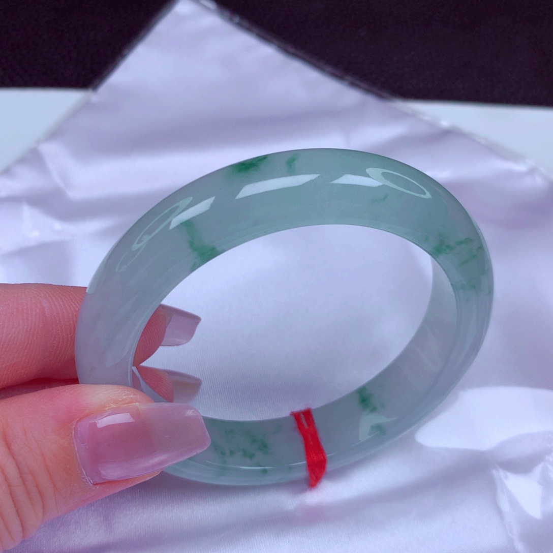 柚***6翡翠未镶嵌手镯手镯