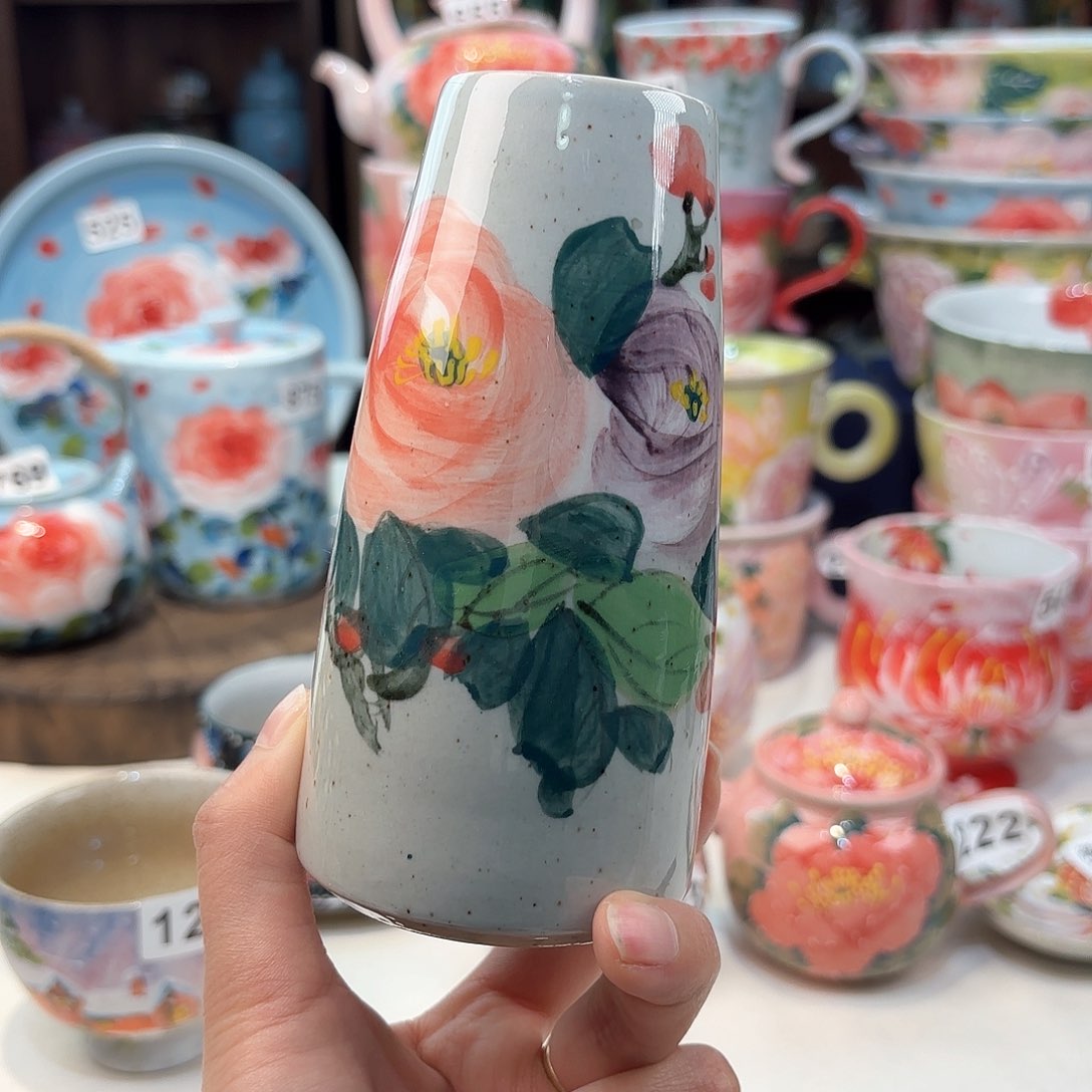 瓷片兔兔好de o o k lv tu tu