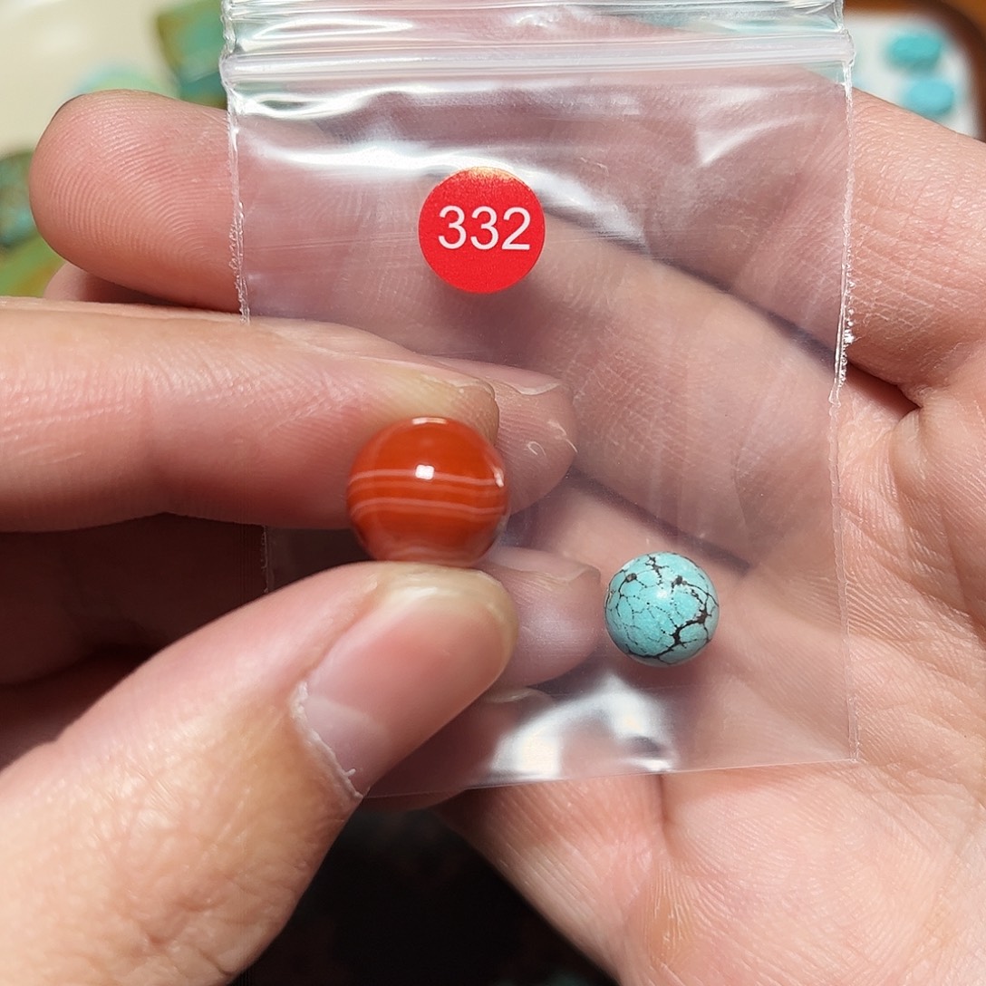 可****南红玛瑙未镶嵌珠宝奇石