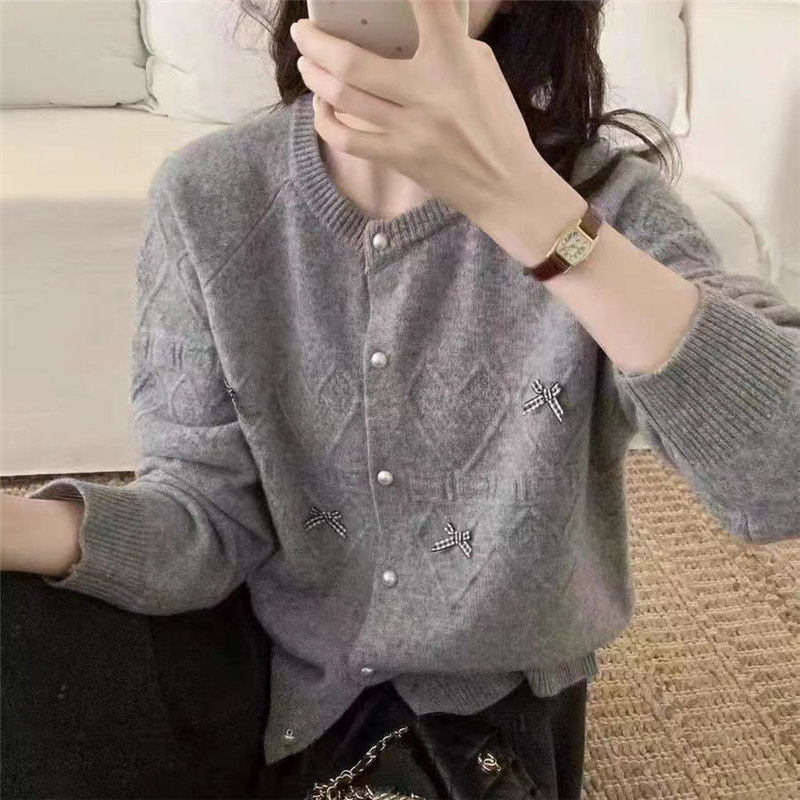 厚款时尚不褪色气质秋季女新中式毛针织衫