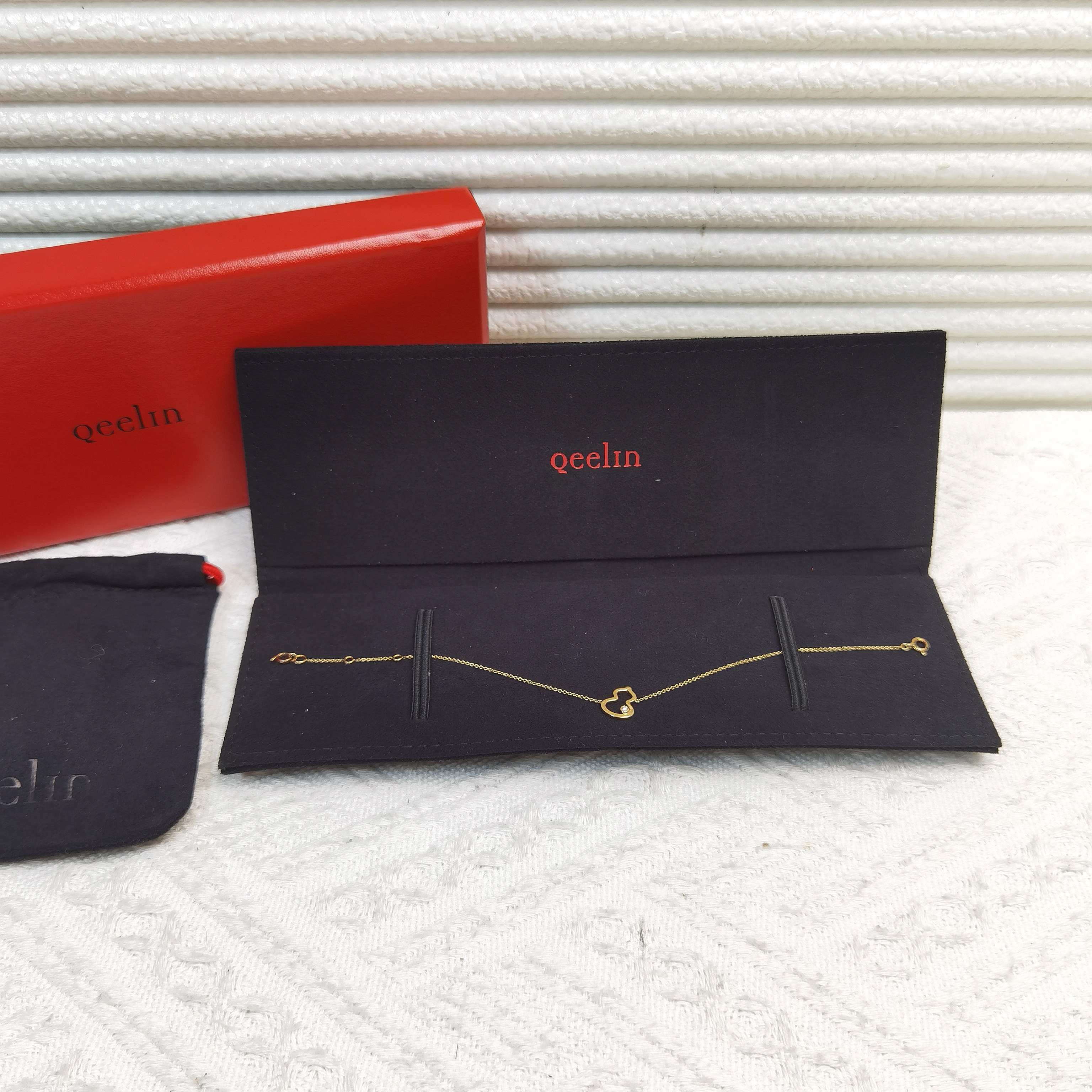 95新 Qeelin Qeelin麒麟18k葫芦小手链 