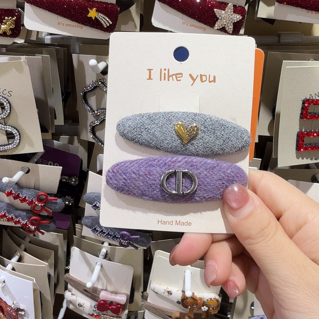 布艺非金属紫色猪鼻子