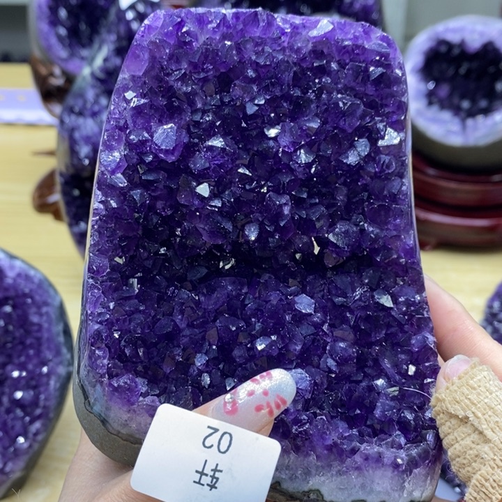 紫晶大型摆件（非配饰）未镶嵌