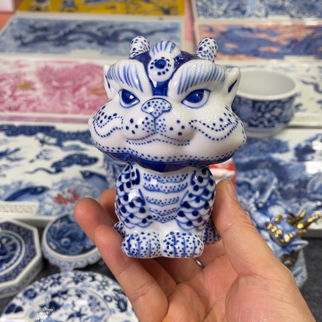 景德镇陶瓷手工手绘