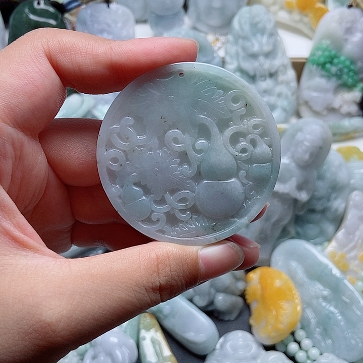 吊坠(不含链)未镶嵌翡翠1