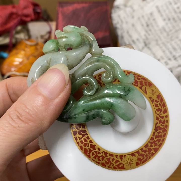 瓷片哈中古工艺品一件