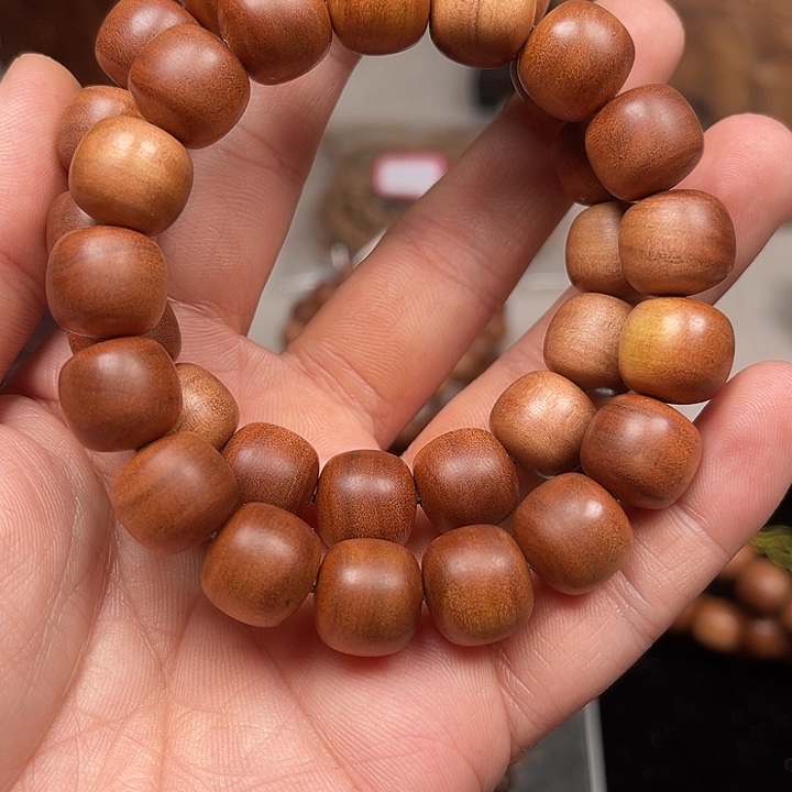 手串/手链檀香木老山檀红肉横纹奶甜老料