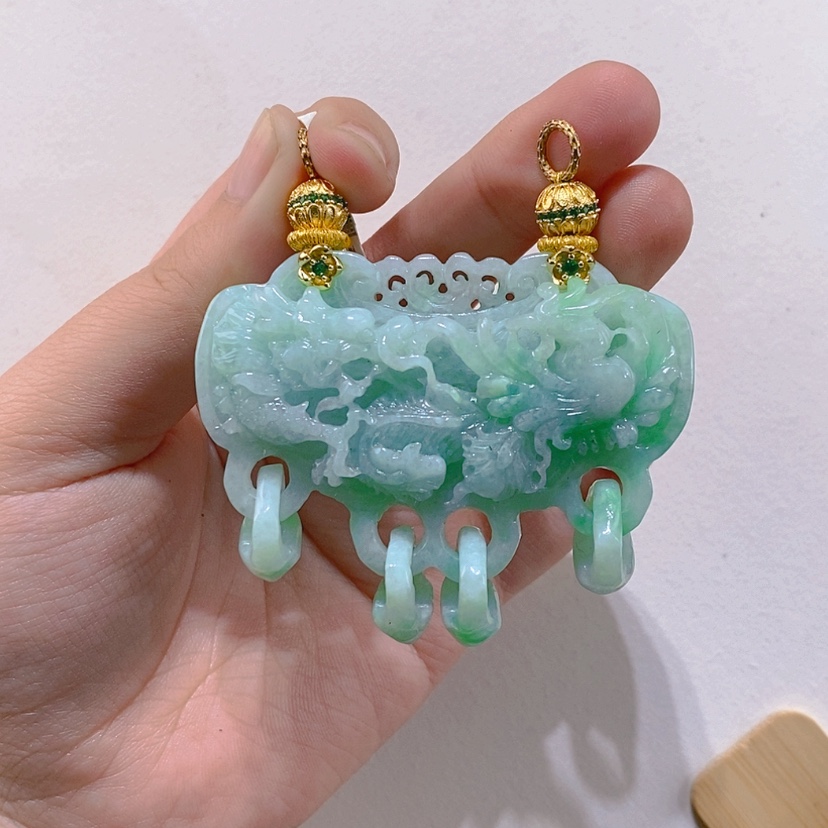 【闪购商品】颈饰未镶嵌翡翠