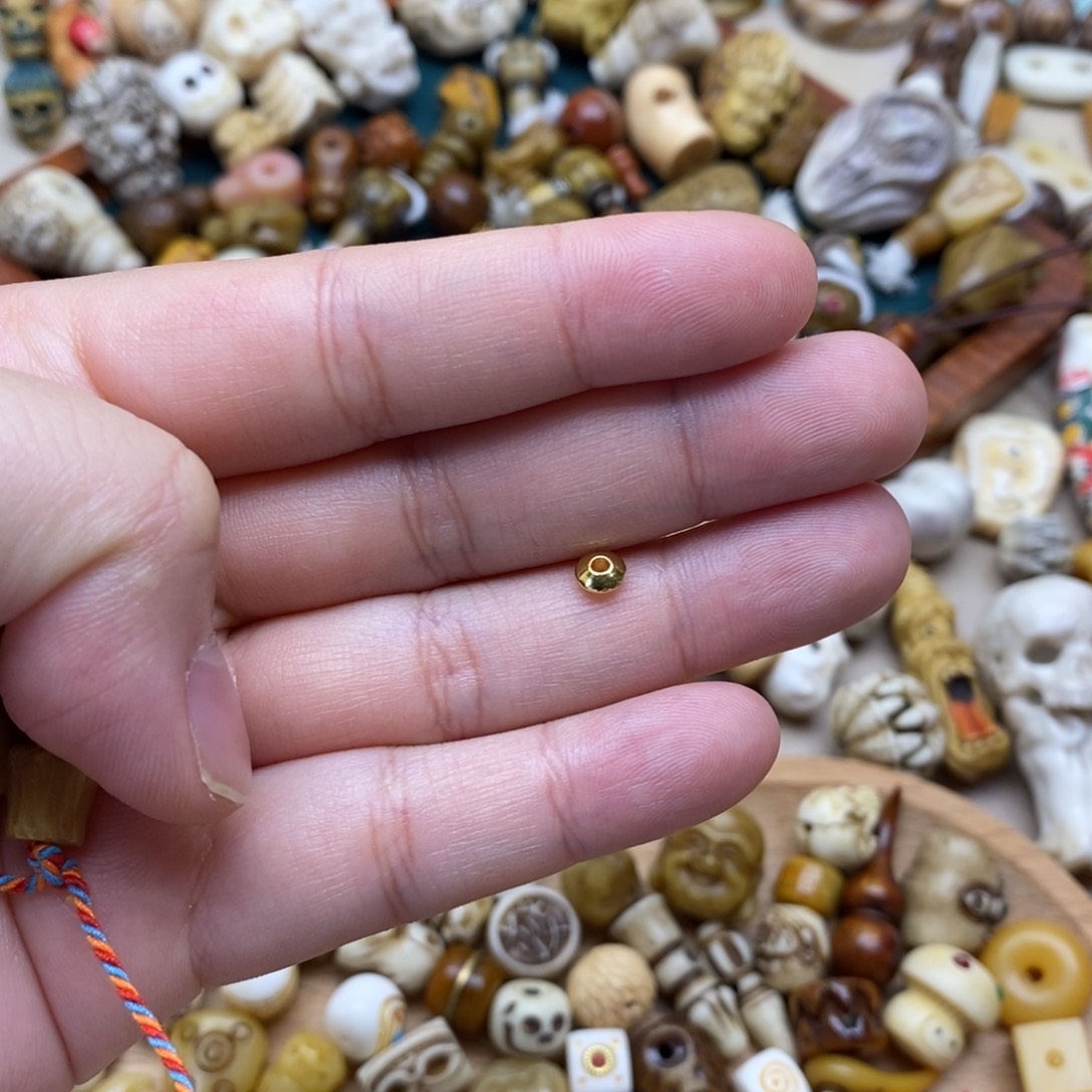 跟***走驼骨其他6个隔片飞碟