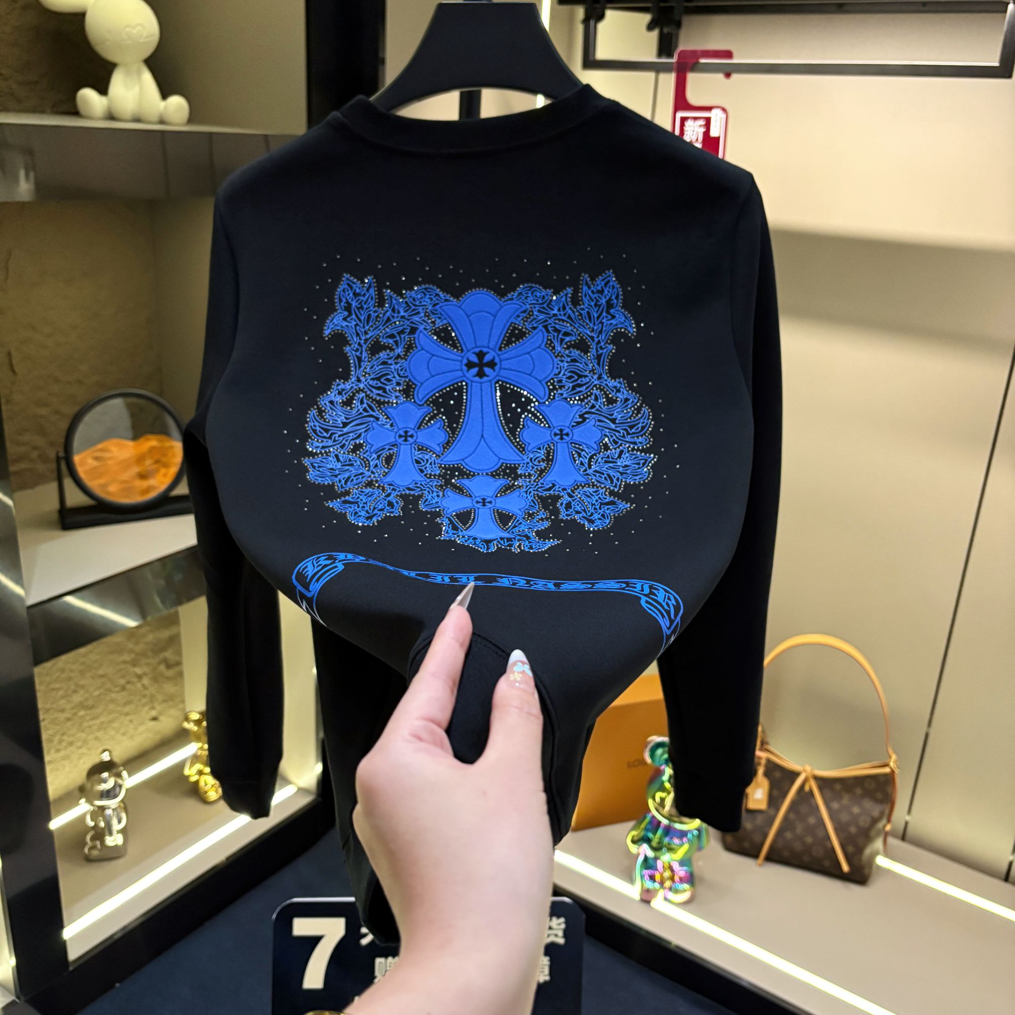 2025秋季新款112-1情侣轻奢时尚欧货卫衣圆领修身男装潮男穿搭