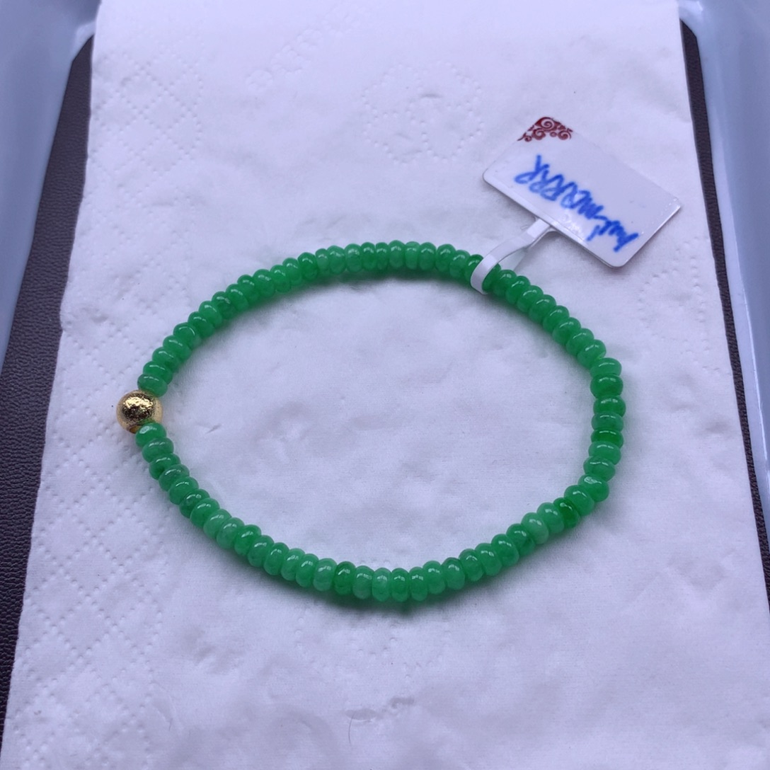 翡翠未镶嵌颈饰手串