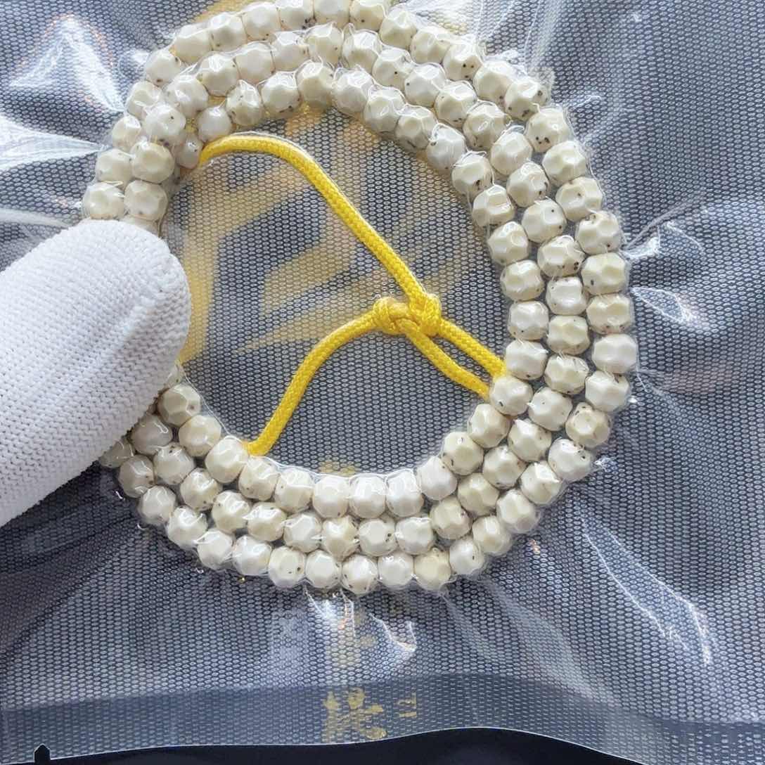 星月菩提吊坠4骨瓷白手工无相6左右108