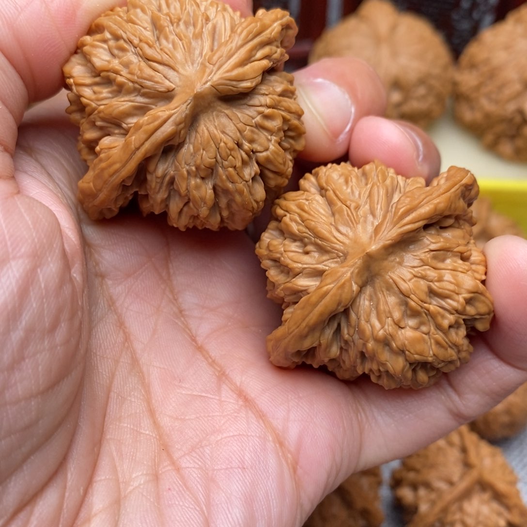 文玩核桃把件黑*哥全品汉高楼43+尺