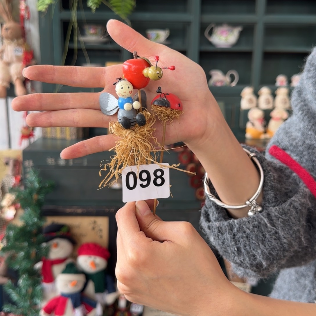 中古玩具老货默认微瑕损米