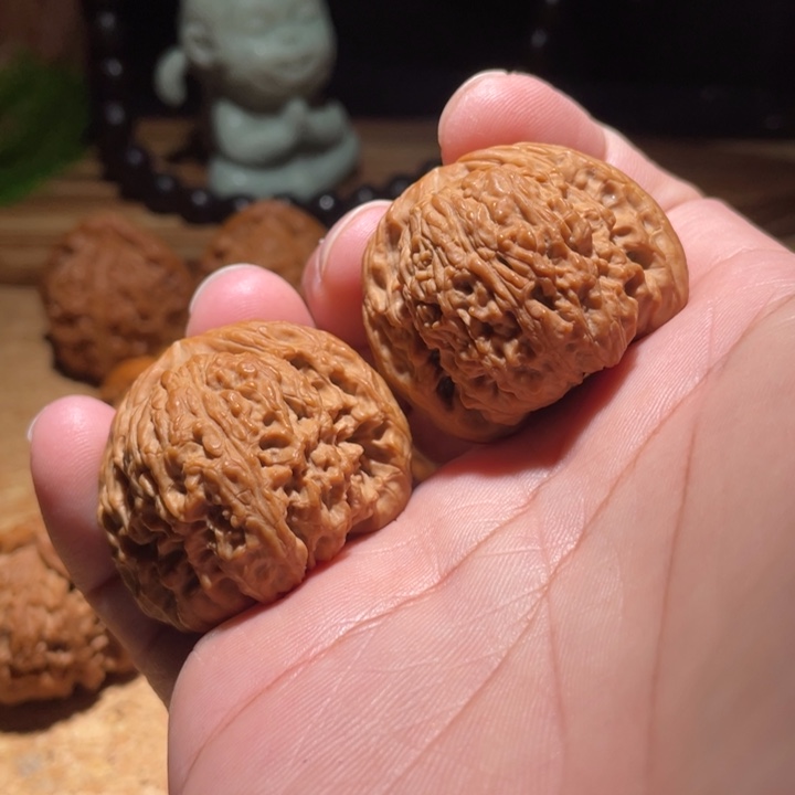 核桃手串/手链特*谱40南疆石