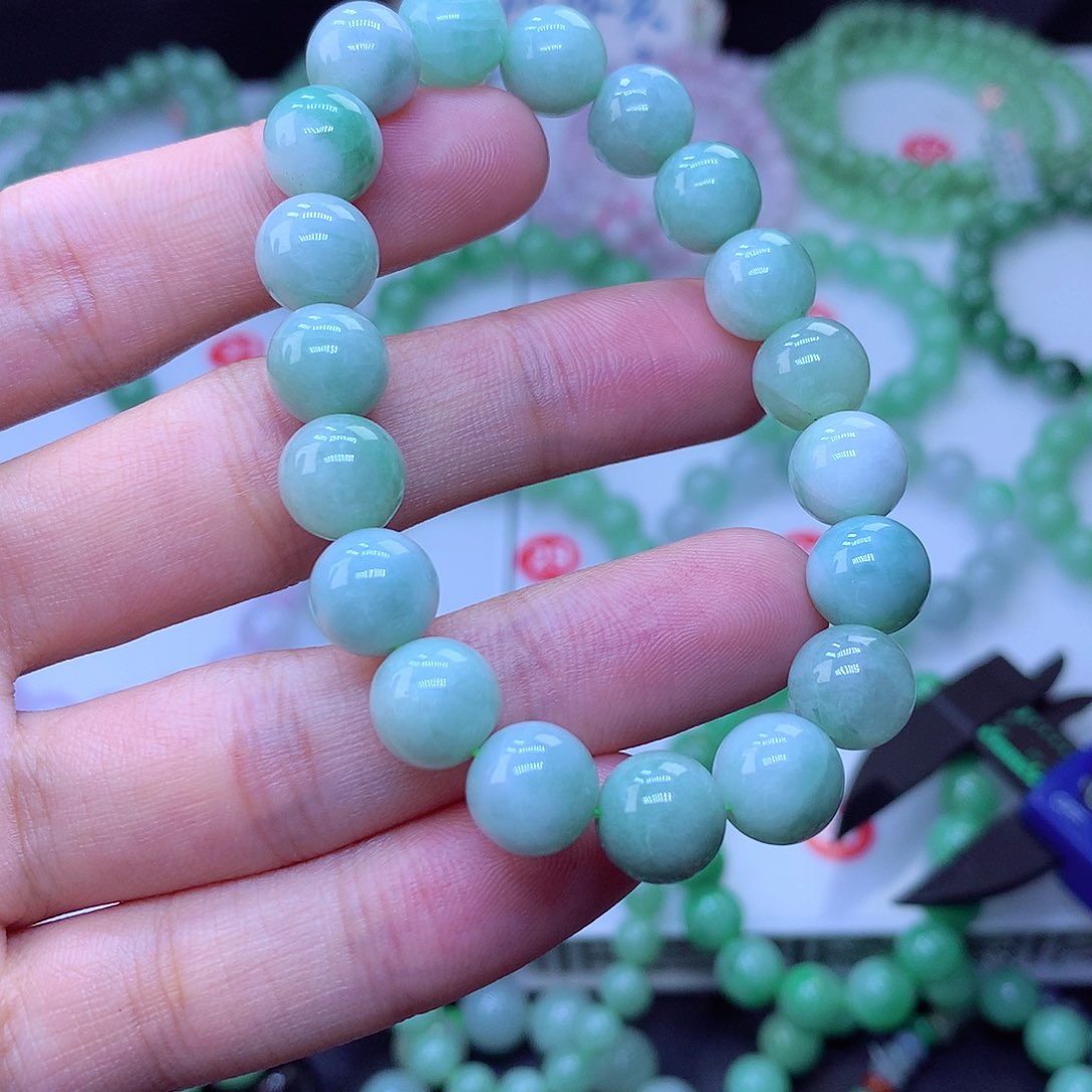 翡翠未镶嵌毛衣链