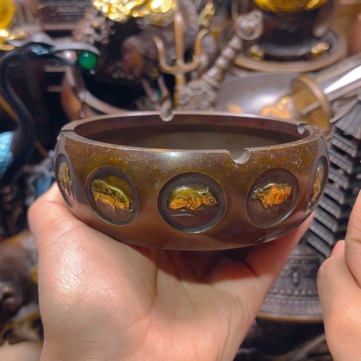 铜器摆件收收藏藏