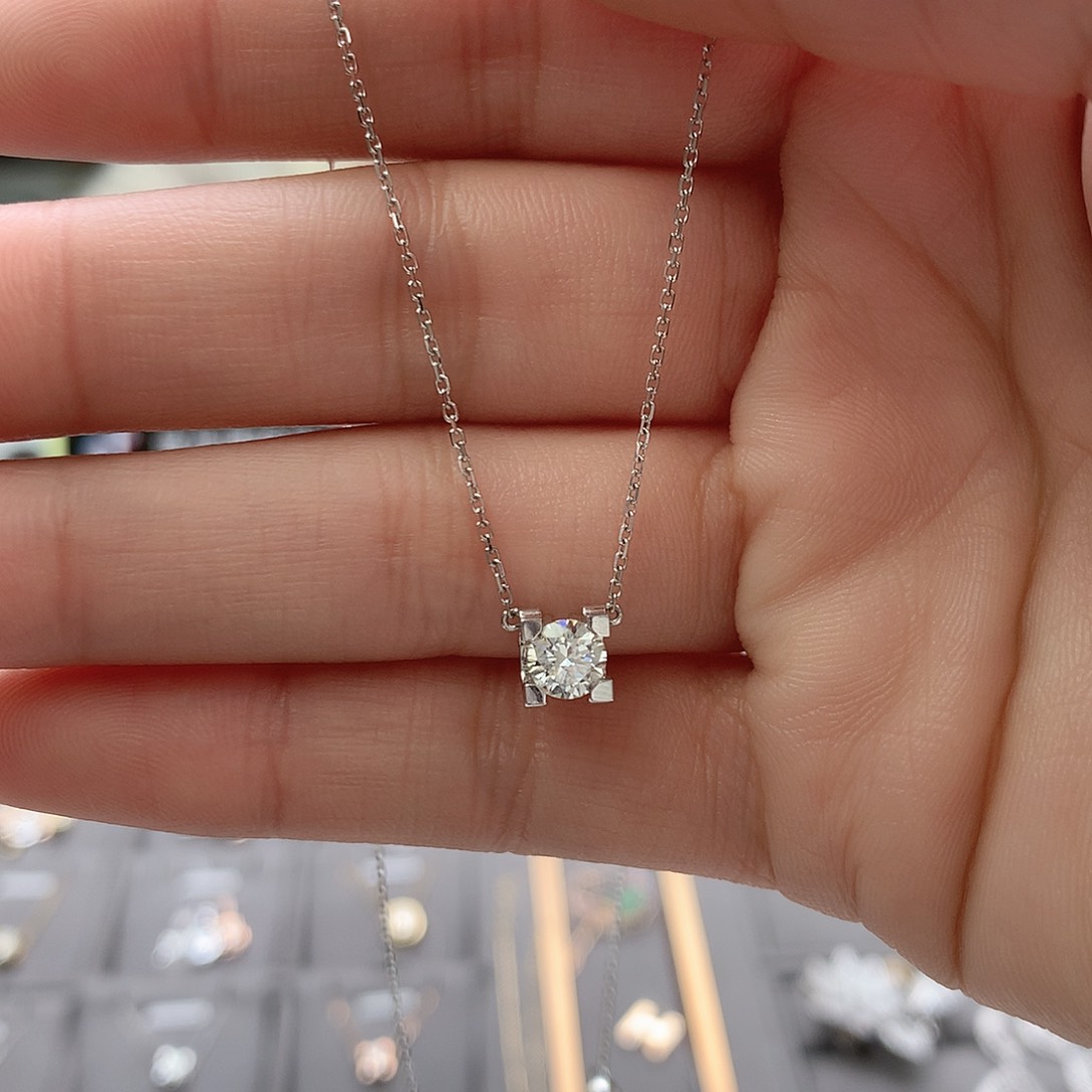 钻石颈饰18K金镶嵌?****症项链