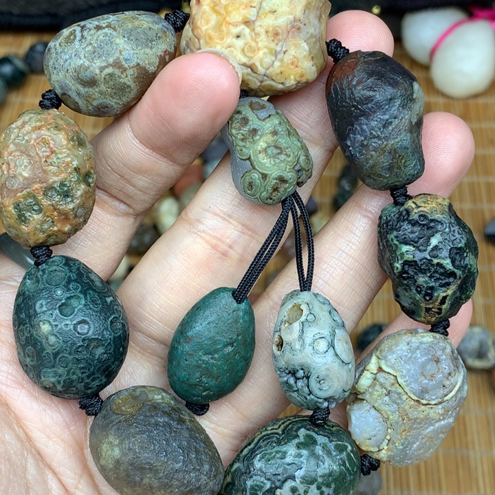 玛瑙/玉髓珠宝半成品未镶嵌然**物