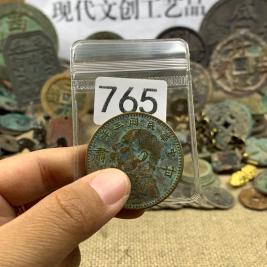 铜独***雪现代文创工艺品