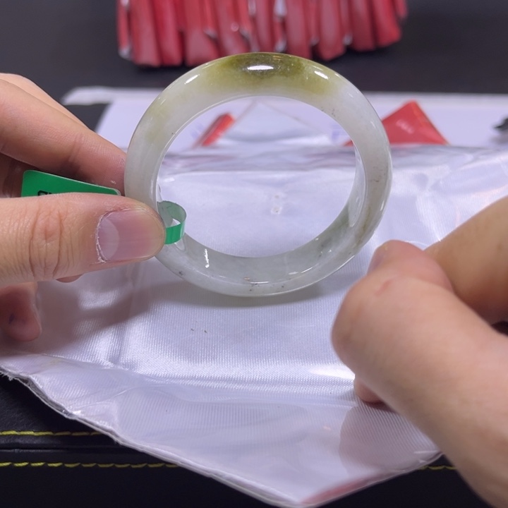 翡翠手镯未镶嵌天然翡翠a货多样性发货