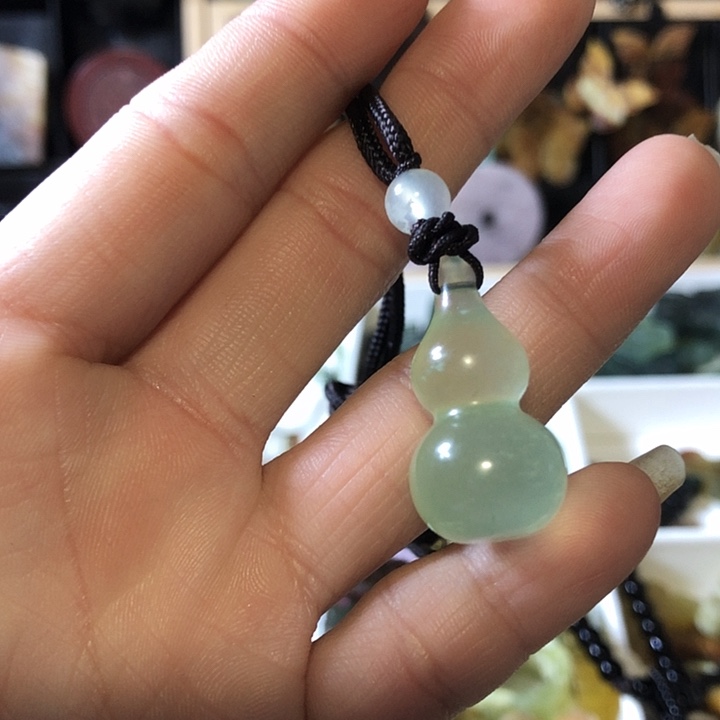 岫玉未镶嵌岫玉挂件